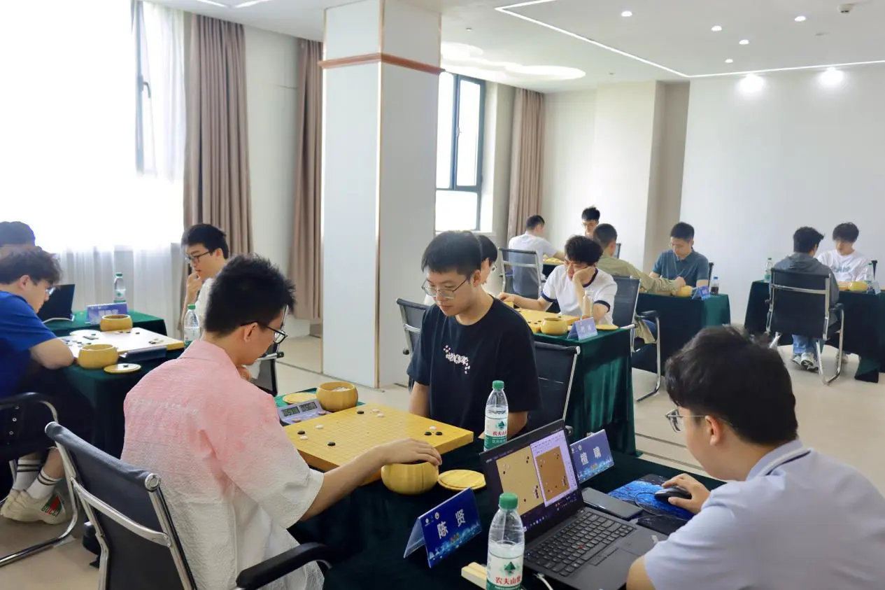 再次参赛居, 届农心杯三, AA