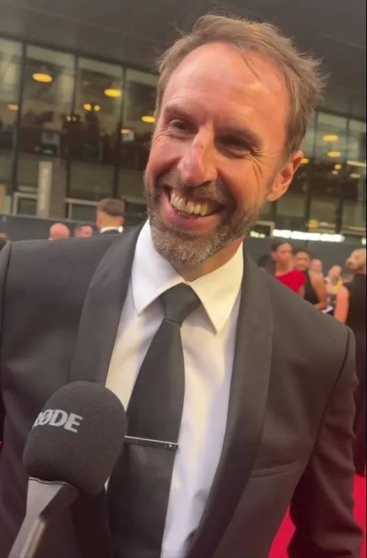 夫球和一点, 我不知道 夫球和一点, 我不知道