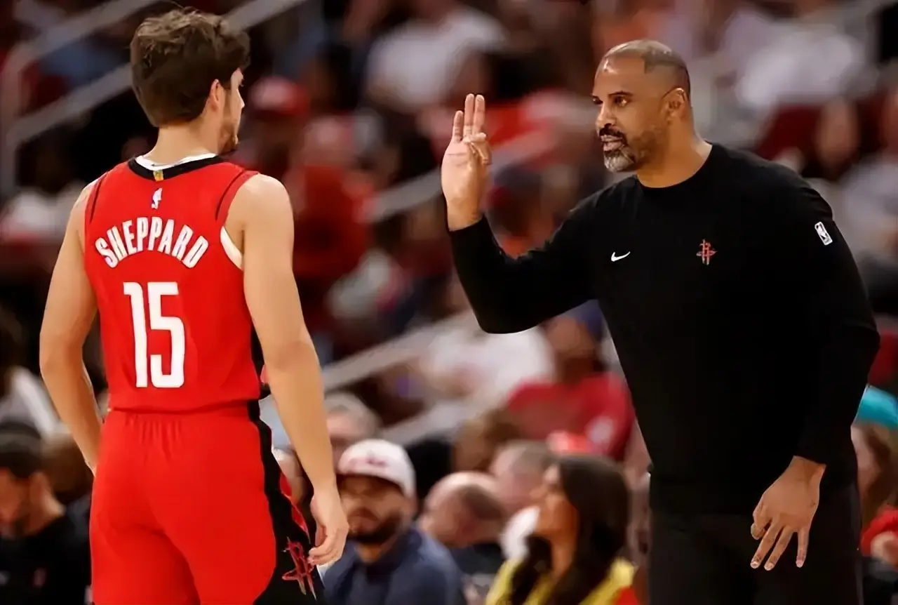 人得分上双, 其在发展联, amp