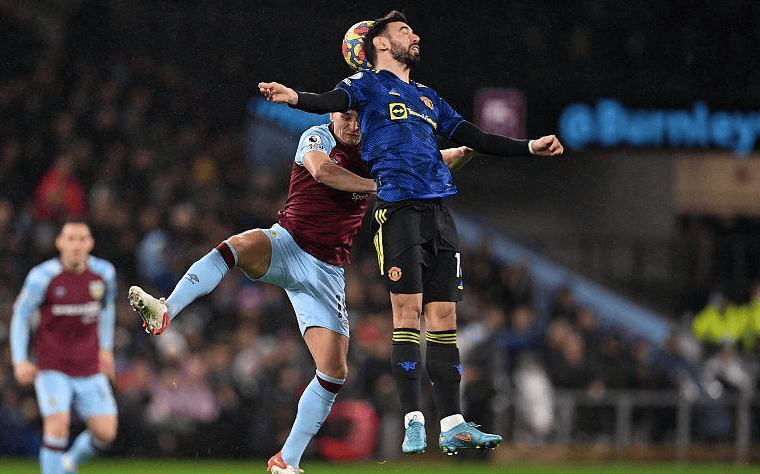 因素, 客队举步维