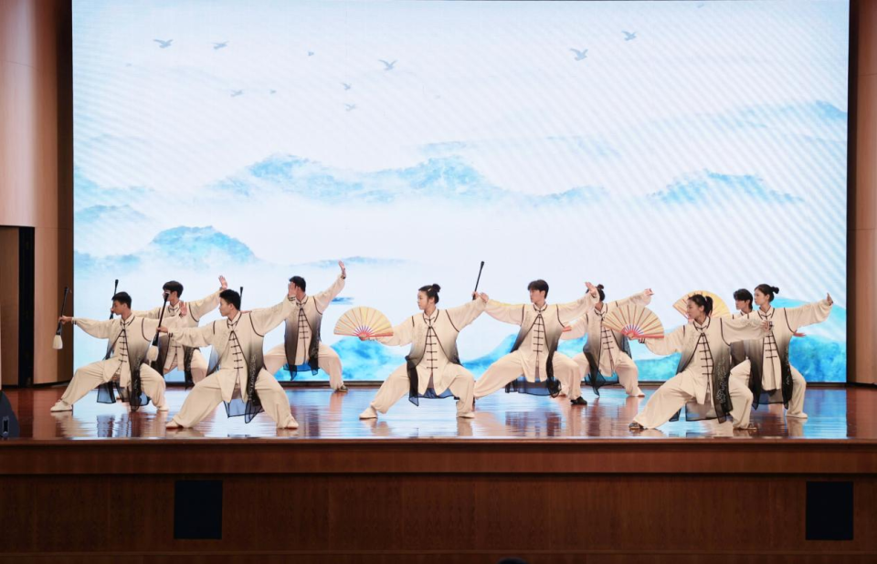 于找到针对, om, 进行精准矫